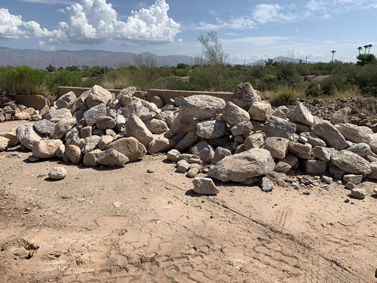 DD Materials 22 street boulders 768x576